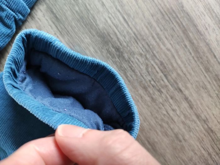 Pantalon velours bébé fille taille 9 mois - photo numéro 4