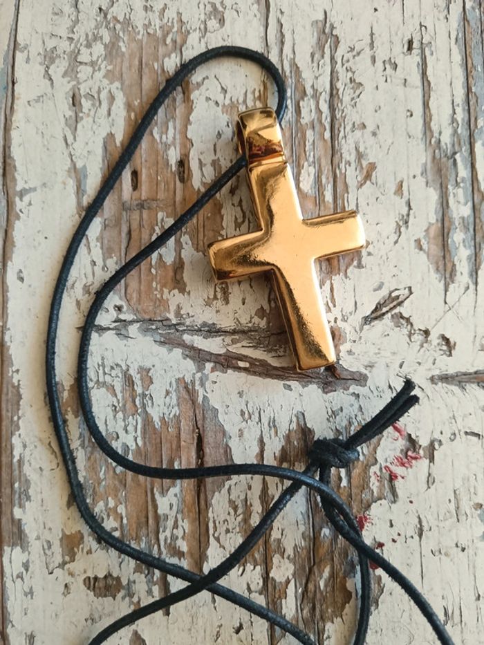 Agatha Paris | sautoir croix doré - photo numéro 2