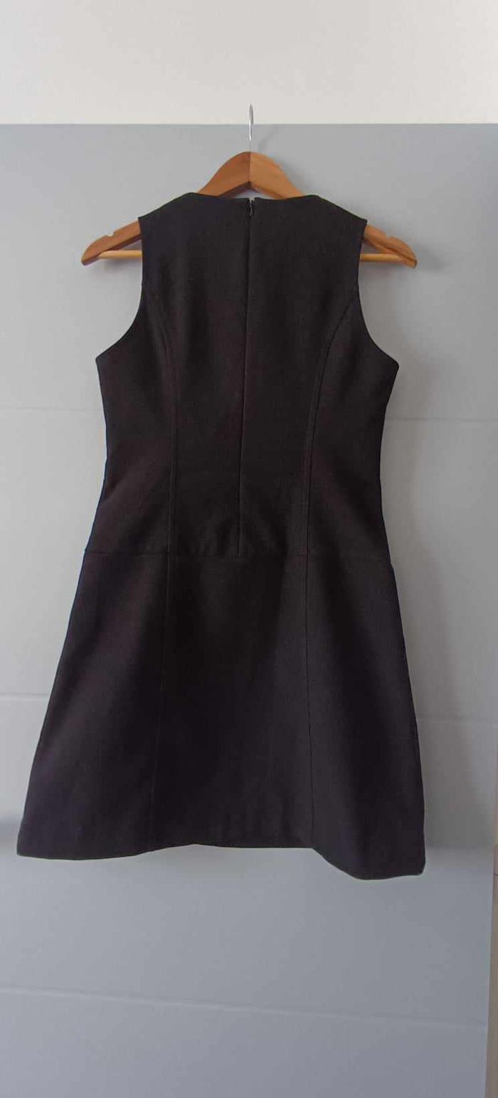 Robe unie noire sans manches "Naf Naf" Taille 36 - photo numéro 2