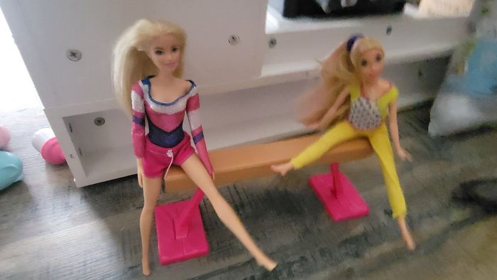 Barbie gymnaste - photo numéro 4