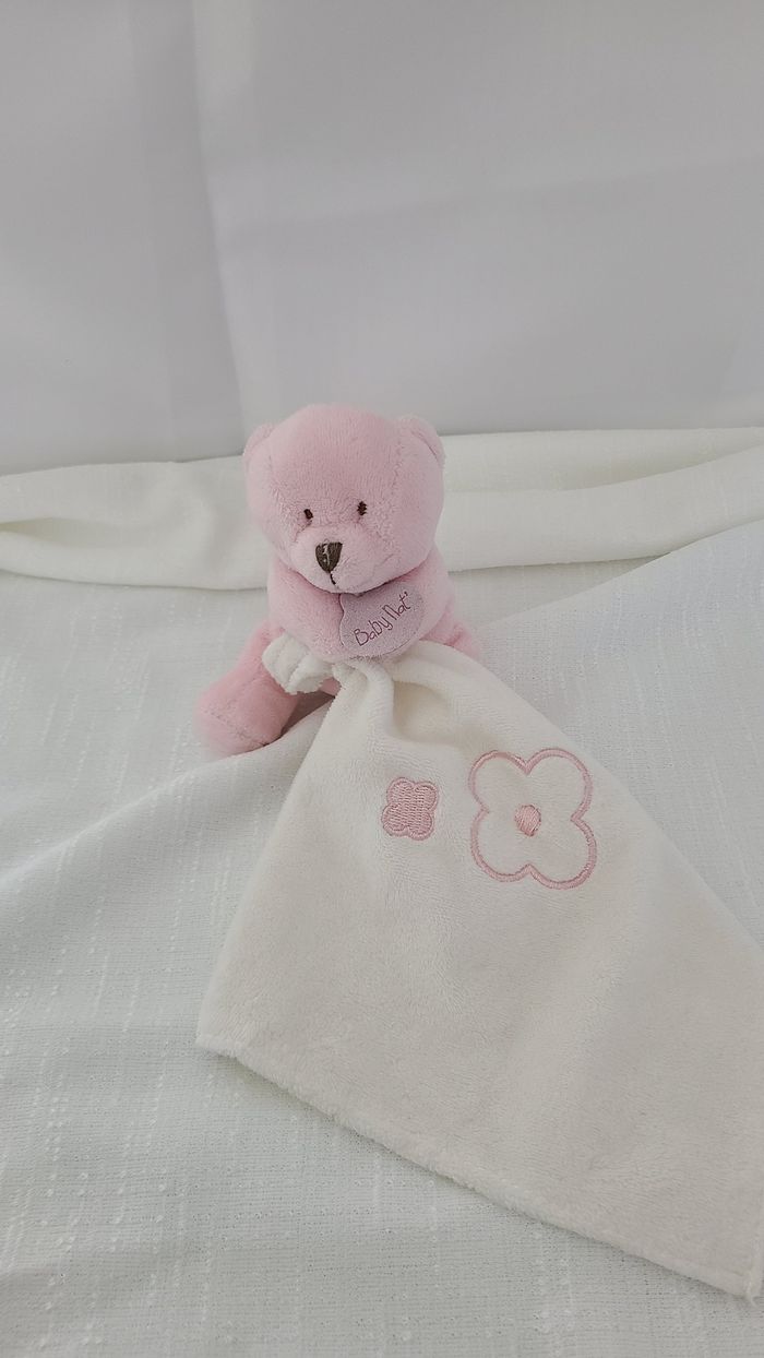 Doudou ours rose mouchoir fleurs babynat - photo numéro 4
