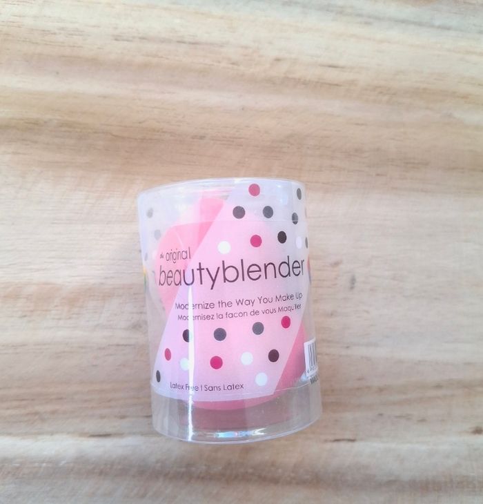 Beautyblender original – Éponge maquillage beige (neuf / jamais utilisé) - photo numéro 3
