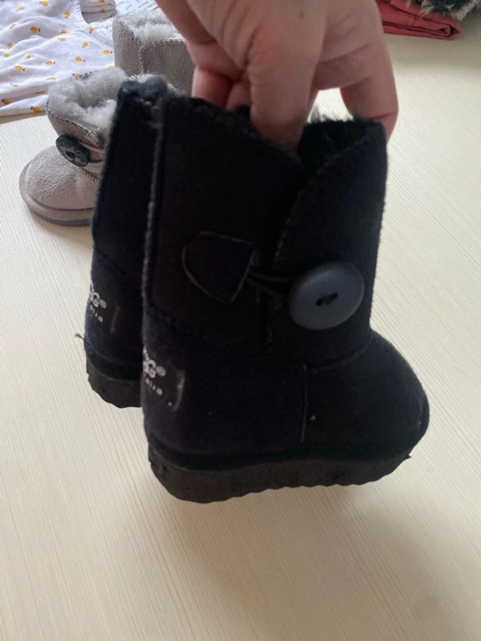 Chaussures bébé deux paires - photo numéro 4