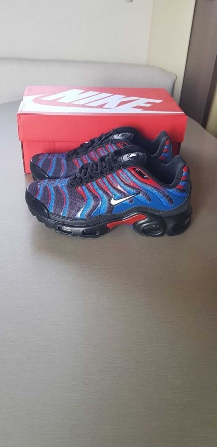Nike tn
