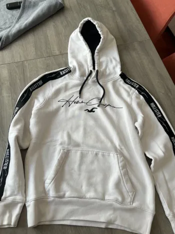 Pull hollister taille S