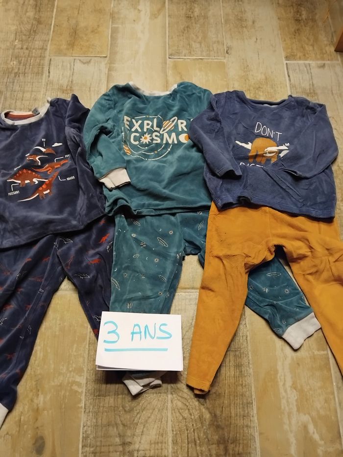 Lot 3 pyjamas garçon taille 3 ans