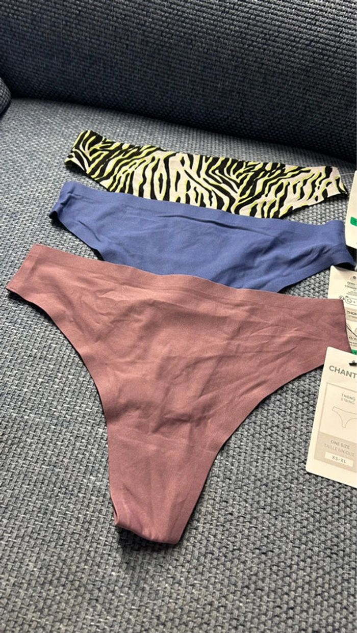 Lot de 3 strings Chantelle neufs taille unique de XS à XL neufs - photo numéro 5