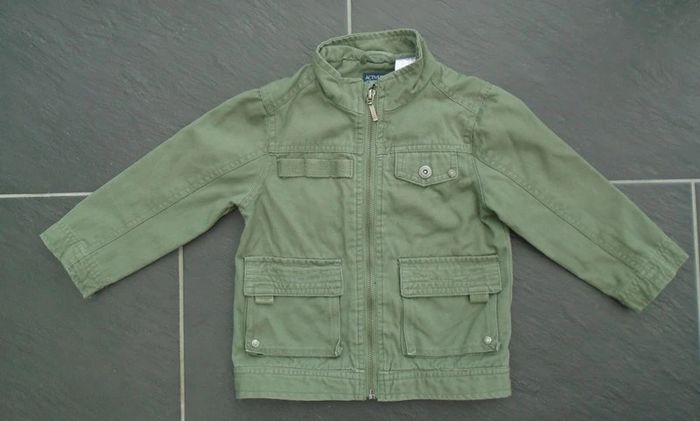 Jolie veste kaki garçon 2 ans (86 cm)