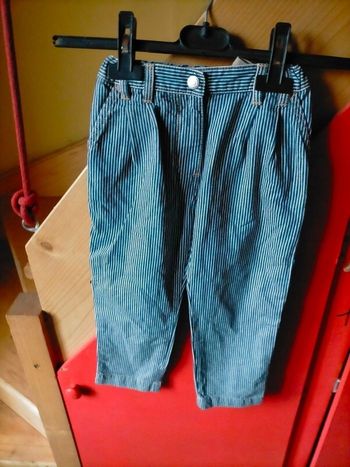 Joli pantalon petit bateau 4 ans.