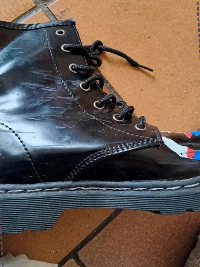 Boots noires 35 - photo numéro 4