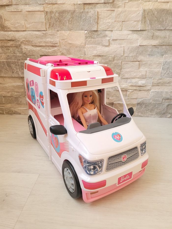 BARBIE Véhicule Médical - photo numéro 9