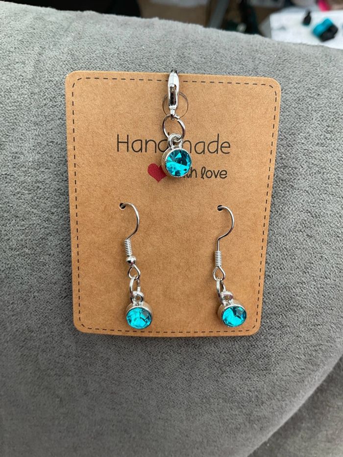 Boucles d’oreilles et breloque turquoise neuve - photo numéro 2