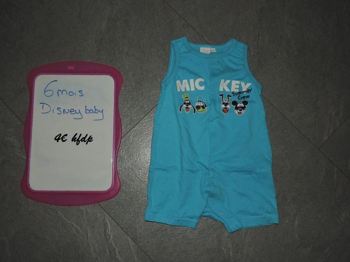 combinaison disney baby taille 6 mois