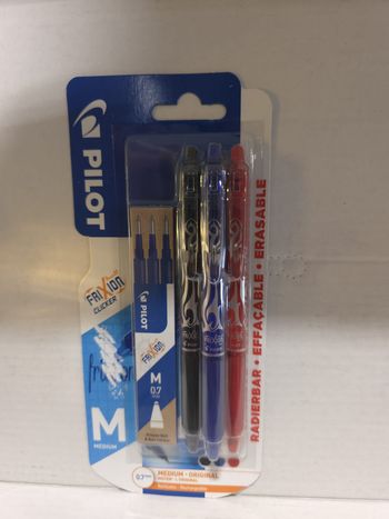 3 stylos pilot frixion clicker + 3 recharges