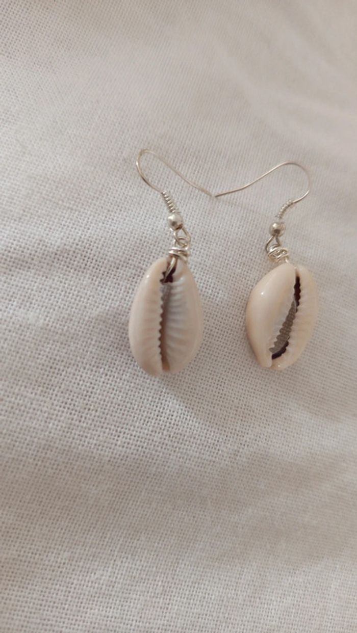 Boucles d'oreilles coquillage - photo numéro 3