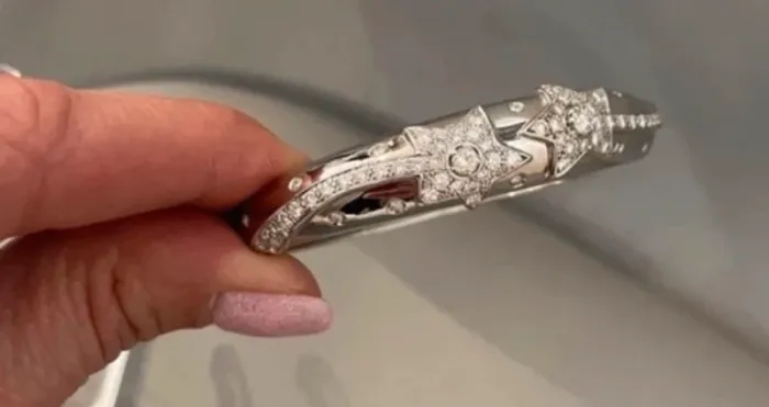 Bracelet rigide jonc en véritable argent et strass  Excellent état - photo numéro 2
