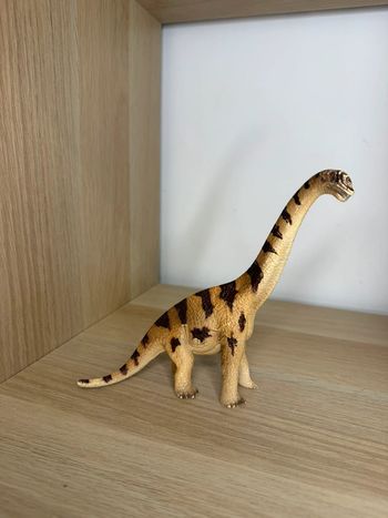 Ancien dinosaure Brachiosaure schleich