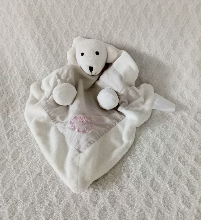 Doudou chien cœur brodé Jolipa