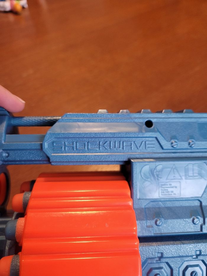 Nerf Élite Shockwave avec fléchettes - photo numéro 4