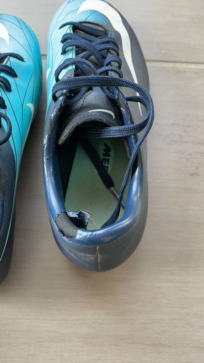 Chaussures de foot - photo numéro 5