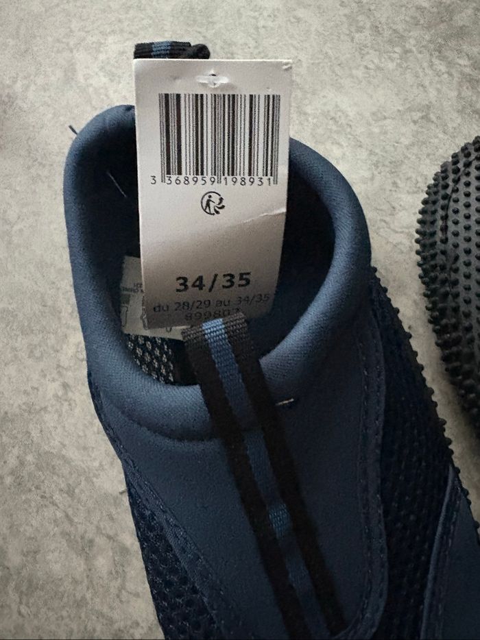 Chaussure de plage 34/35 neuve