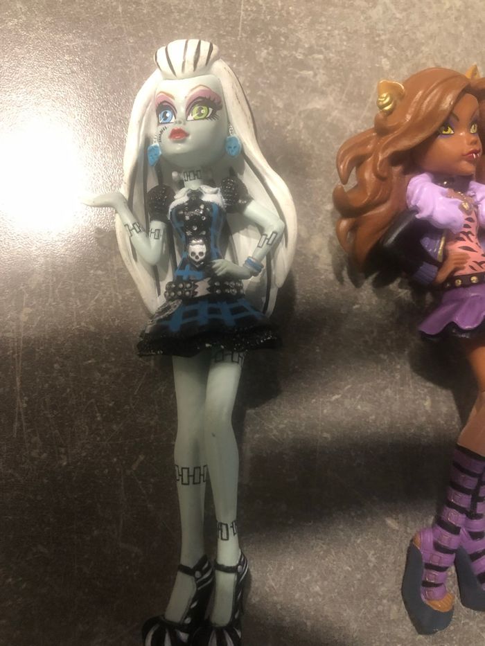 Lot 4 figurines monster high - photo numéro 3