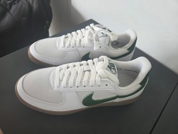 Nike wmns field général taille 39