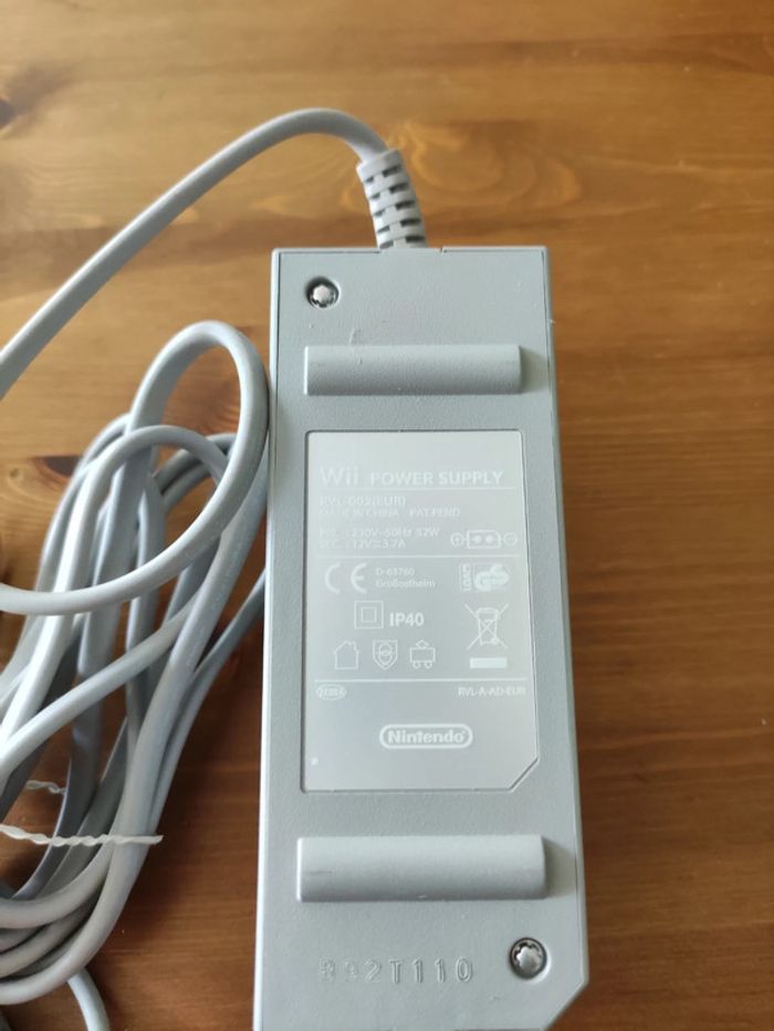 Alimentation Wii Nintendo officielle - photo numéro 2