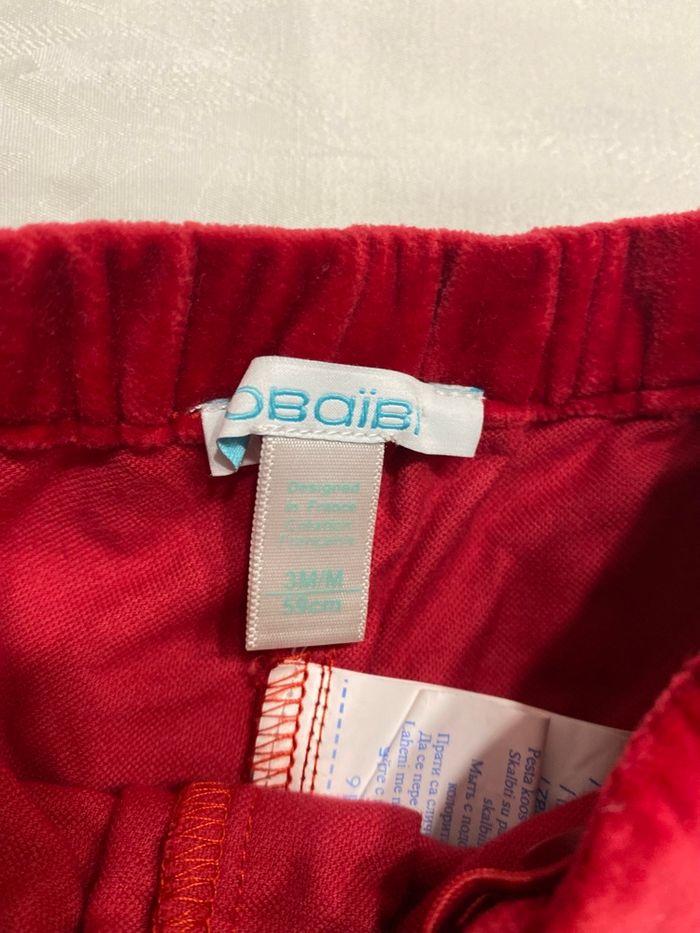 Short bébé fille rouge en velours  3 mois - photo numéro 4