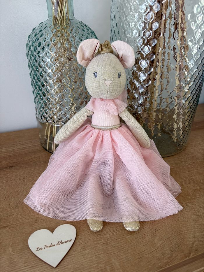 Peluche souris danseuse robe tulle