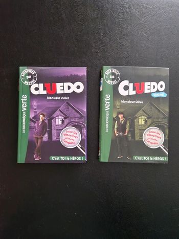 Lot de 2 livres Cluedo Monsieur Olive et Monsieur Violet