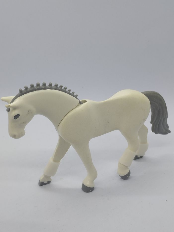Playmobil cheval blanc, crinière tressée - photo numéro 2