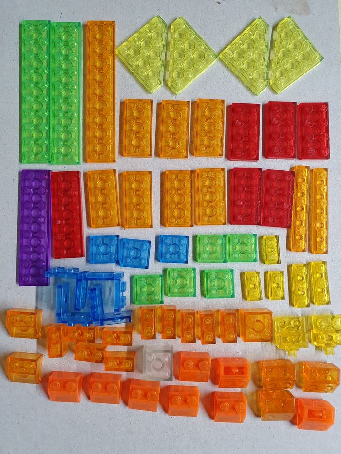 Lot de pièces de construction transparentes