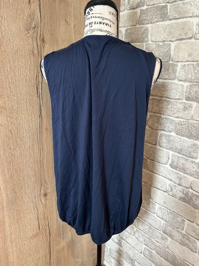 Blouse sans manches taille 38/40 - photo numéro 2