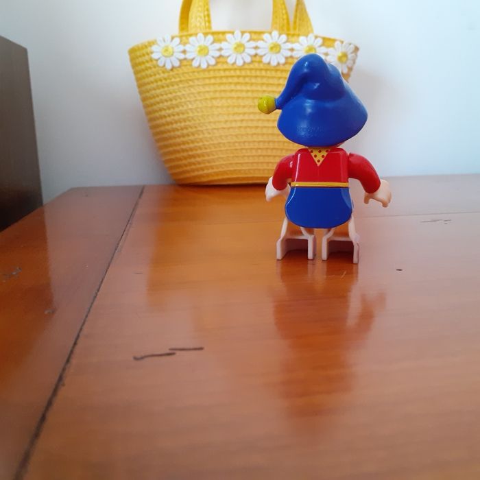 Petite figurine Oui-Oui *style Playmobil - photo numéro 3