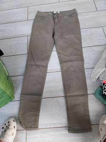 Pantalon cache cache 38 très bon état