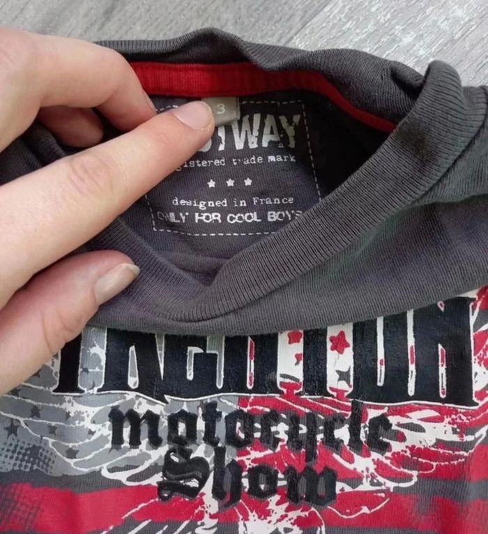 T-shirt garcon - photo numéro 3