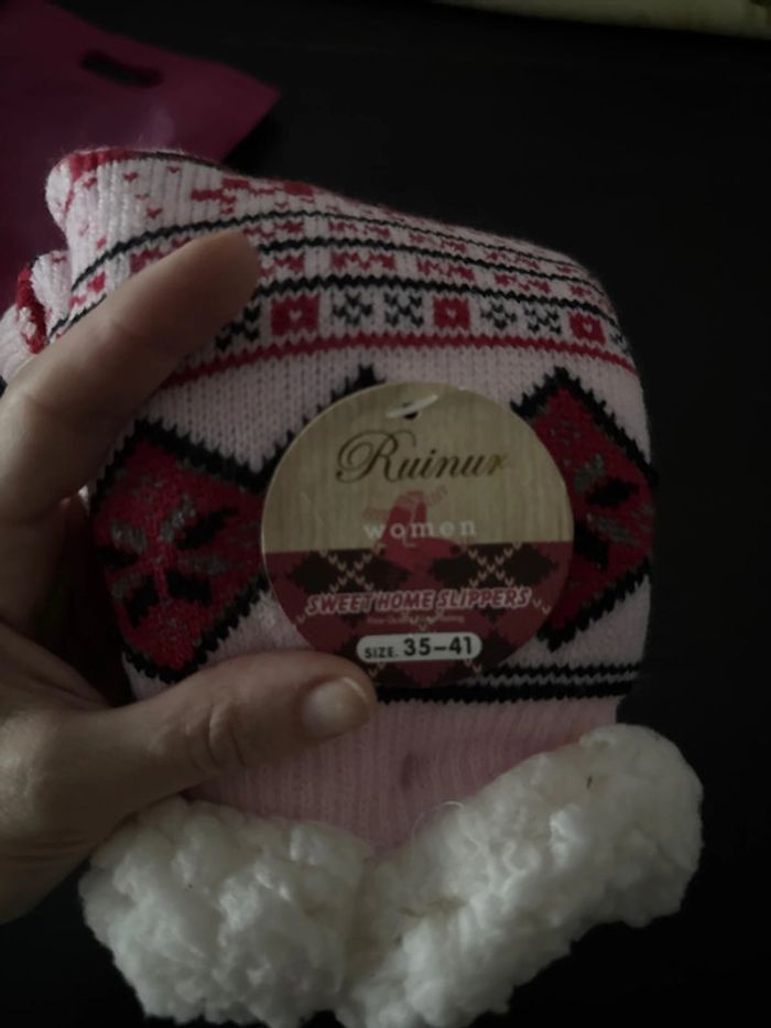 Chaussettes molletonnés Noël - photo numéro 4
