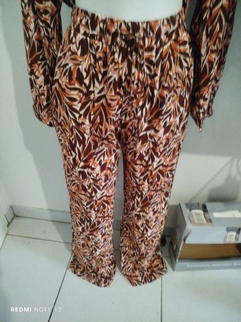 #kytieLfemme. Ensemble chemise taille L et pantalon taille S 