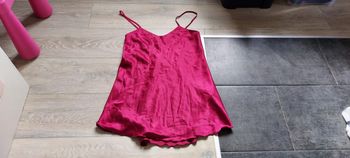 Chemise de nuit/nuisette satinee, bordeau, C&A, taille S