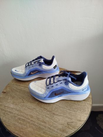 Baskets Nike T 36,5