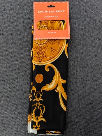 écharpes "Louis Laurent"  dimensions 90 x 180 cm.