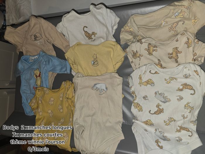 Lot de vêtements garçons 0/3mois - photo numéro 8