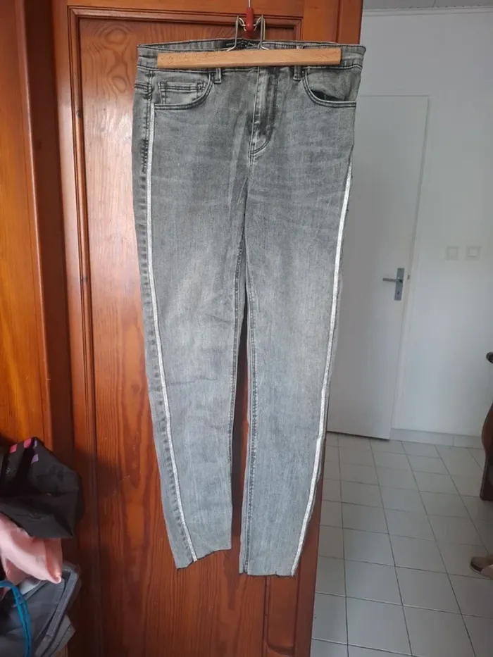 Jean gris