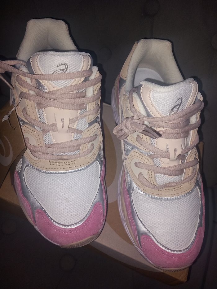 Baskets Asics Gel NYC taille 42 - photo numéro 2