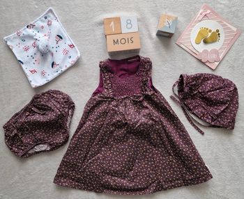 Ensemble Robe + culotte cache couche +  chapeau cassis - 18M - Sergent Major (neuf)