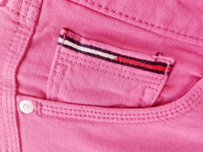 Jean skinny Tommy Hilfiger – Modèle Sophie – Taille W26 L30 – Couleur rose shocking - photo numéro 5