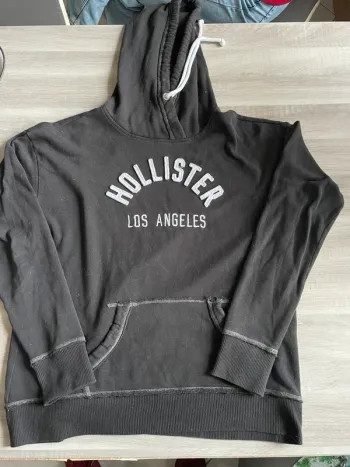 Sweat noir hollister