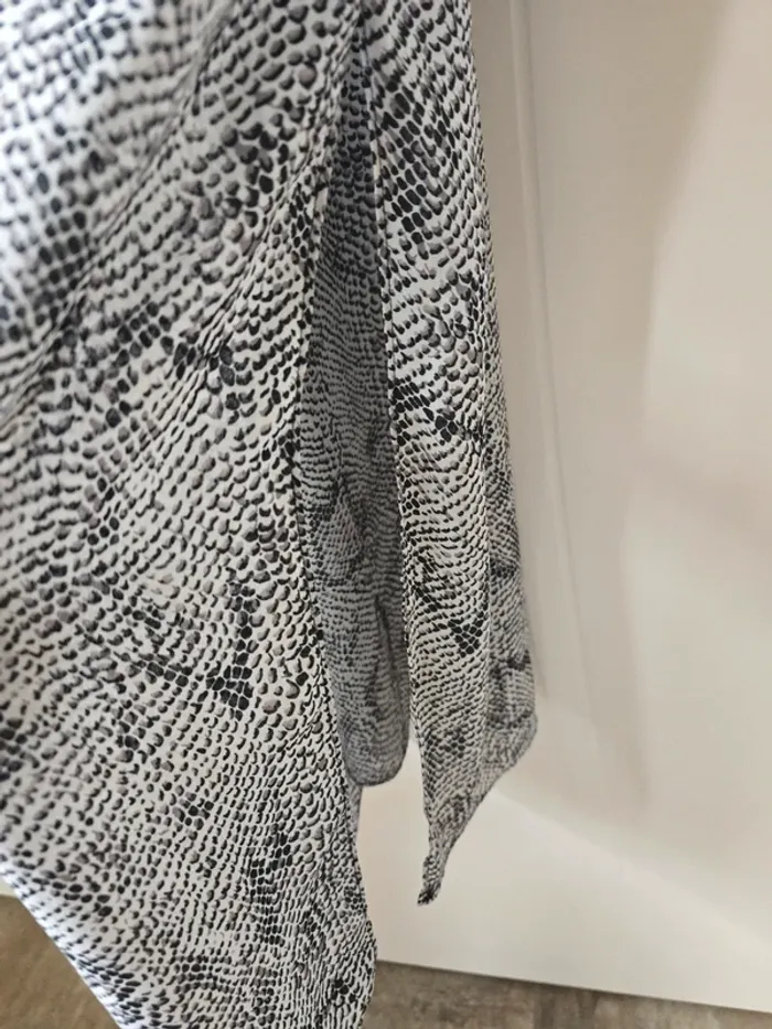 Robe longue et fluide motif animal - photo numéro 5