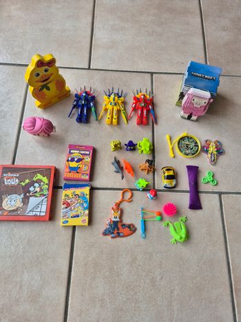 Lot jouets enfant